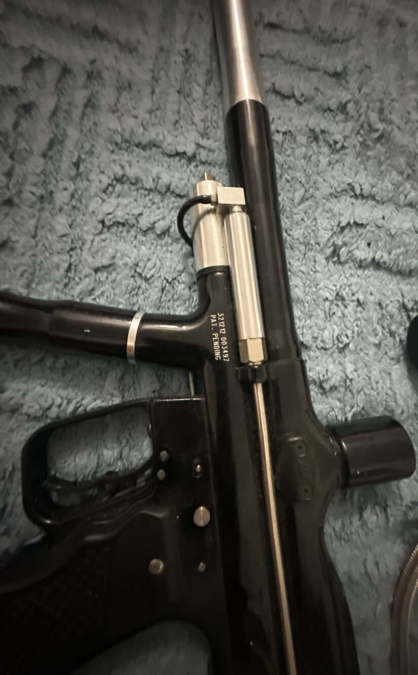 WGP Autococker Paintball Marker Black and Silver - Picture 4 of 4